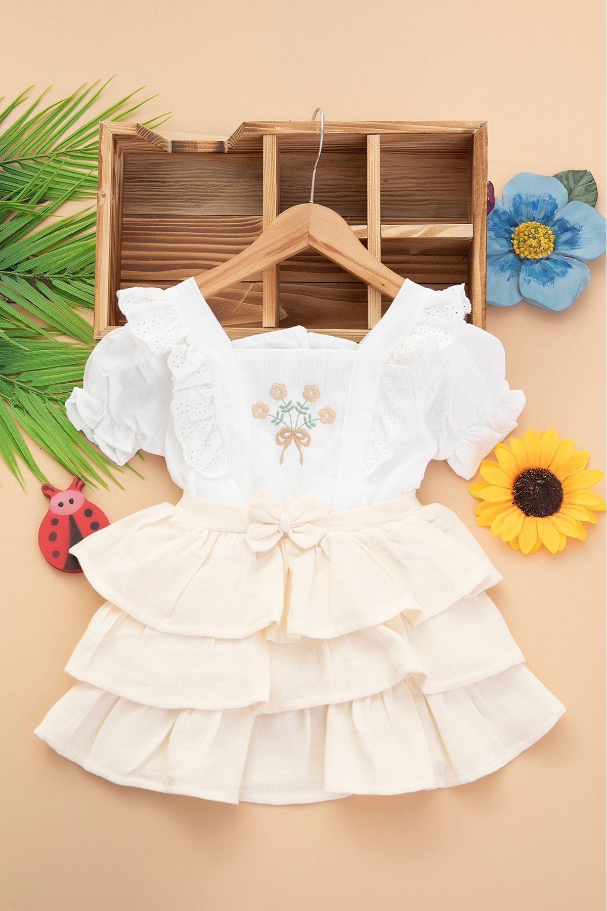 طقم دانة الفاخر – أناقة لا تُضاهى