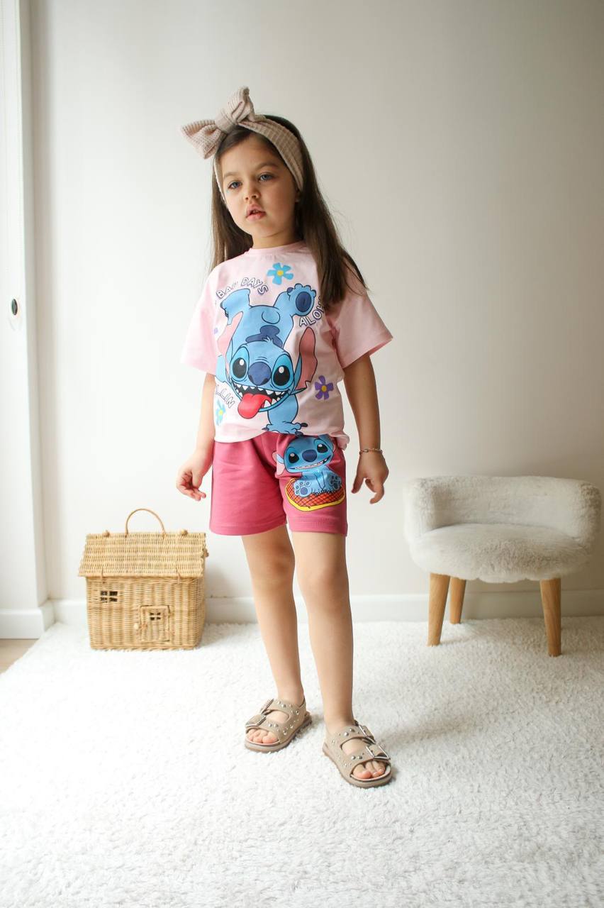 إطلالة مميزة من STITCH للبنوتات