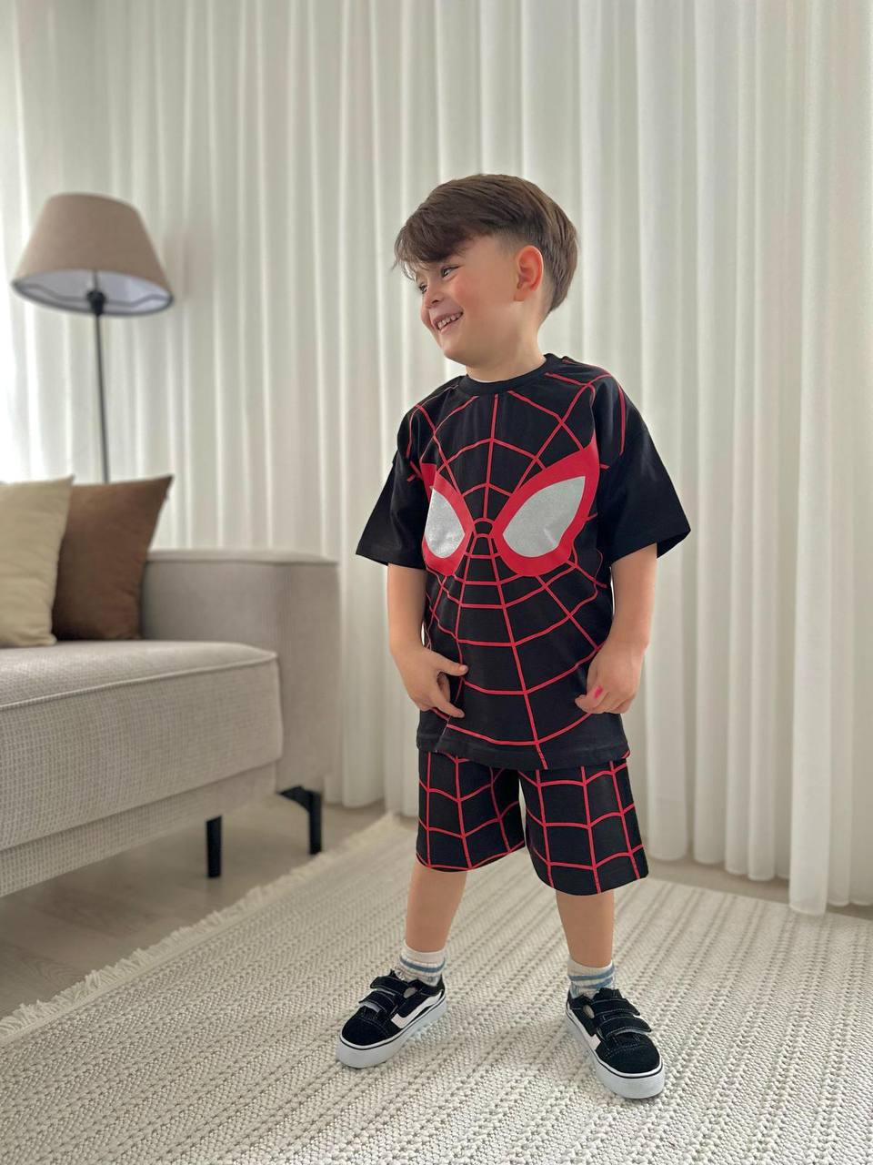 Spider Man المرح – إطلالة فريدة للأطفال