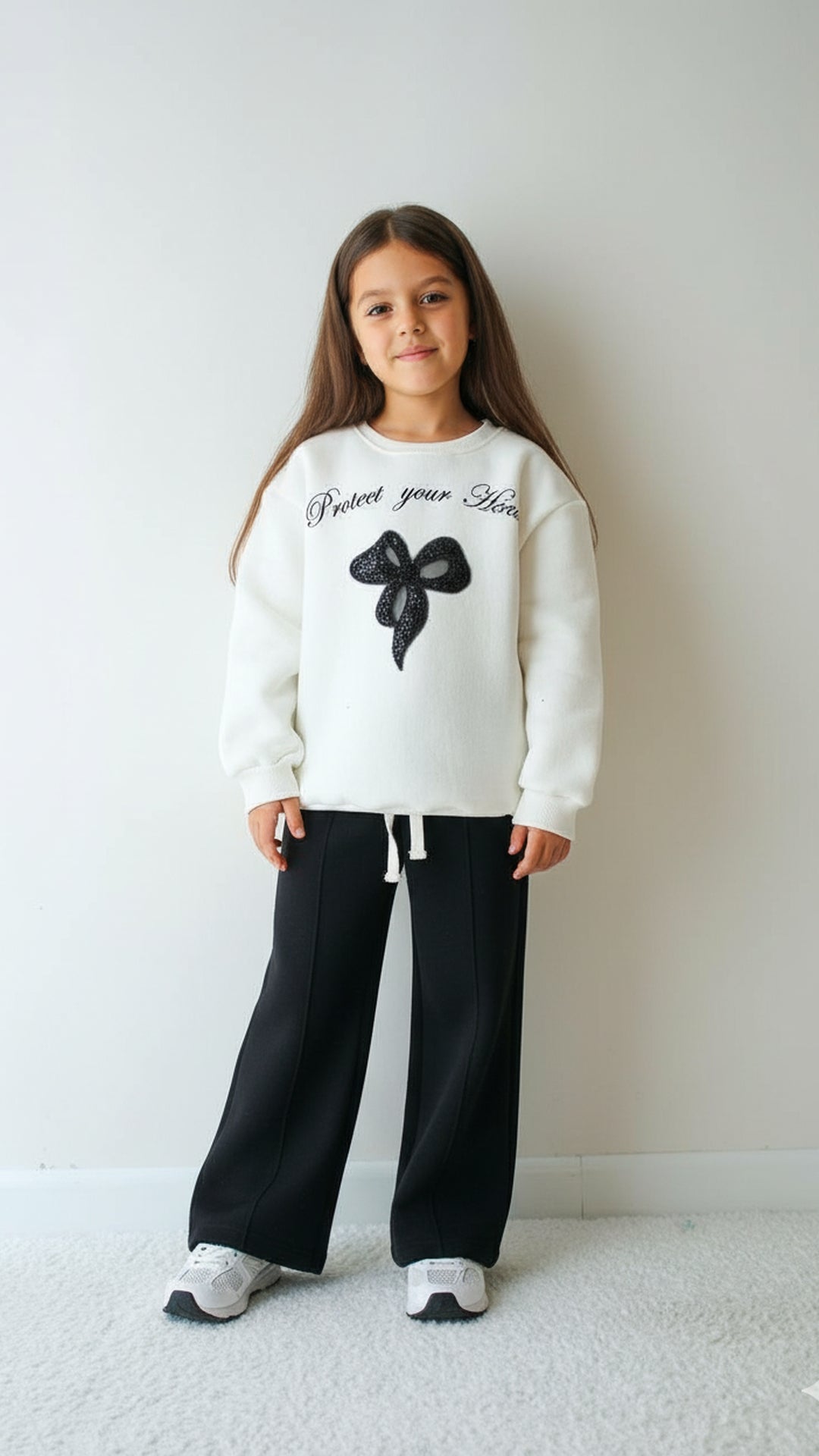 SKY طقم – للبنات بستايل أنيق ومشرق