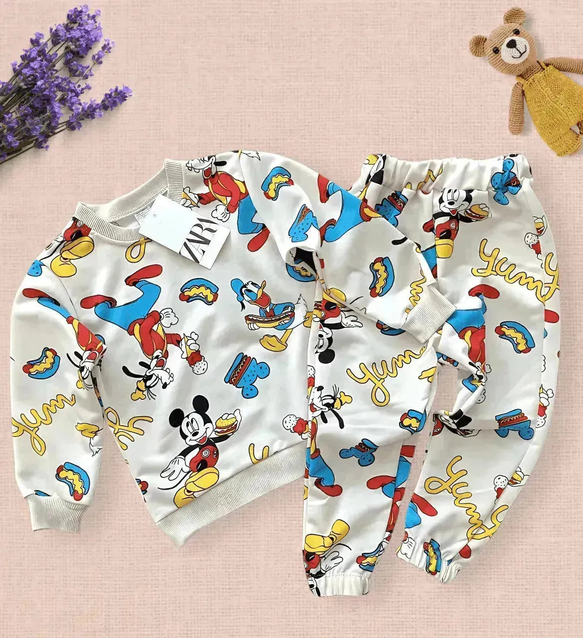 طقم Mickey Mouse - إطلالة مريحة وأنيقة لصغيرك! – تفاصيل المنتج