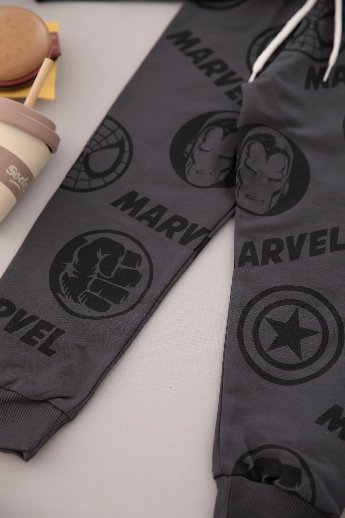 طقم The Avengers – إطلالة مميزة للأطفال – صورة 8