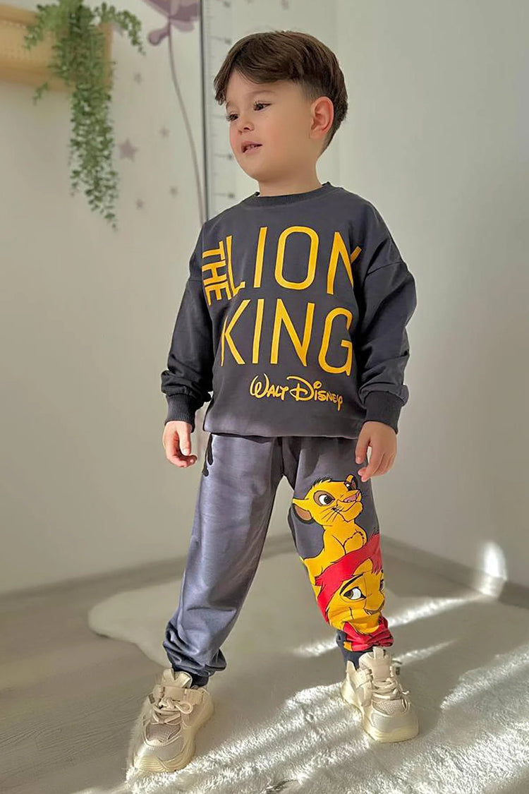 طقم King Lion – إطلالة مميزة للأطفال – ملابس أولاد من بامبي