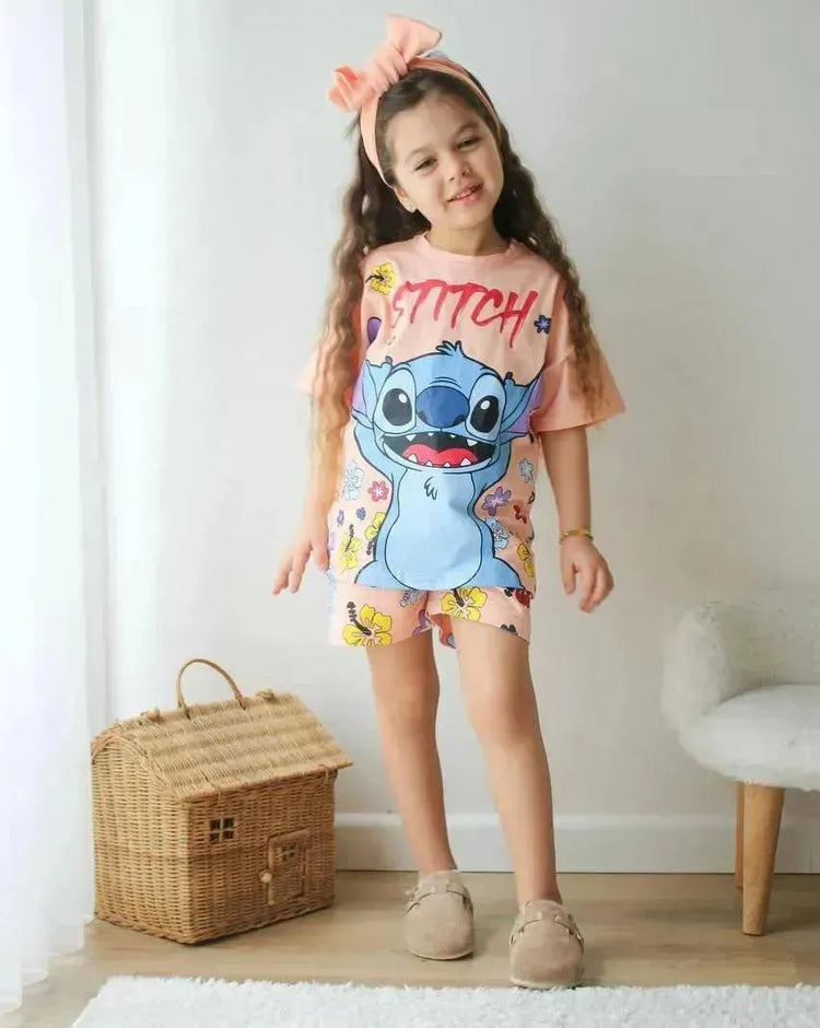 طقم Stitch – أناقة بناتية ساحرة – ملابس بنات من بامبي