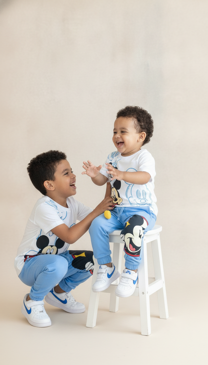طقم Mickey والفأر السعيد بسحر الخطوط الزرقاء 3D
