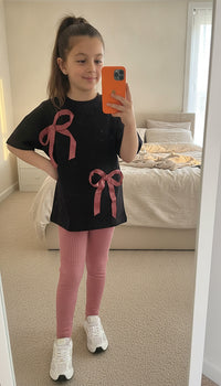 La Magie des Ombres – un Look de Fille Audacieux