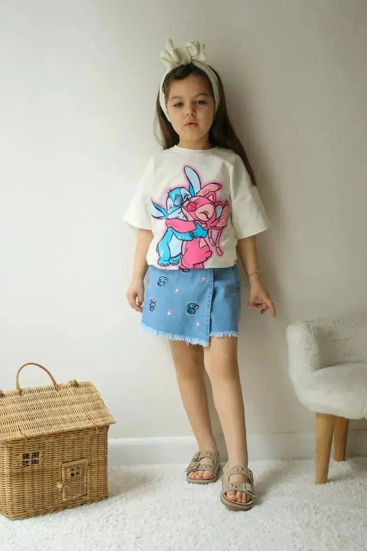 طقم Stitch – سحر الطفولة في أبهى صورة – ملابس بنات من بامبي
