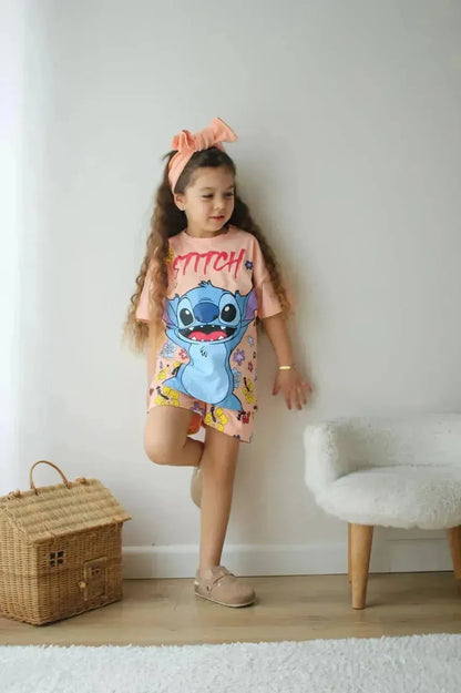 طقم Stitch – أناقة بناتية ساحرة