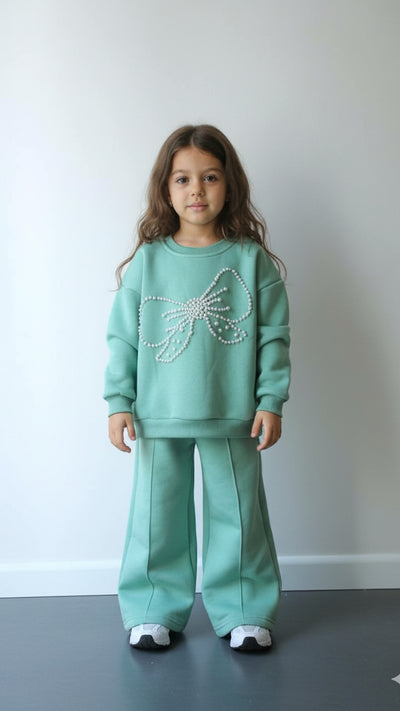 طقم SUNNY للبنات – أناقة للجميلات فقط