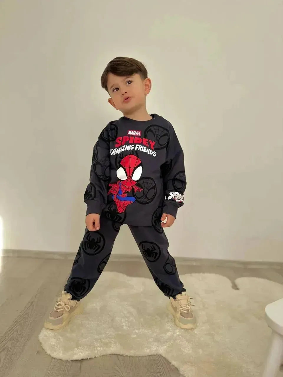 طقم Spider-Man – إطلالة مميزة للأطفال – زاوية إضافية