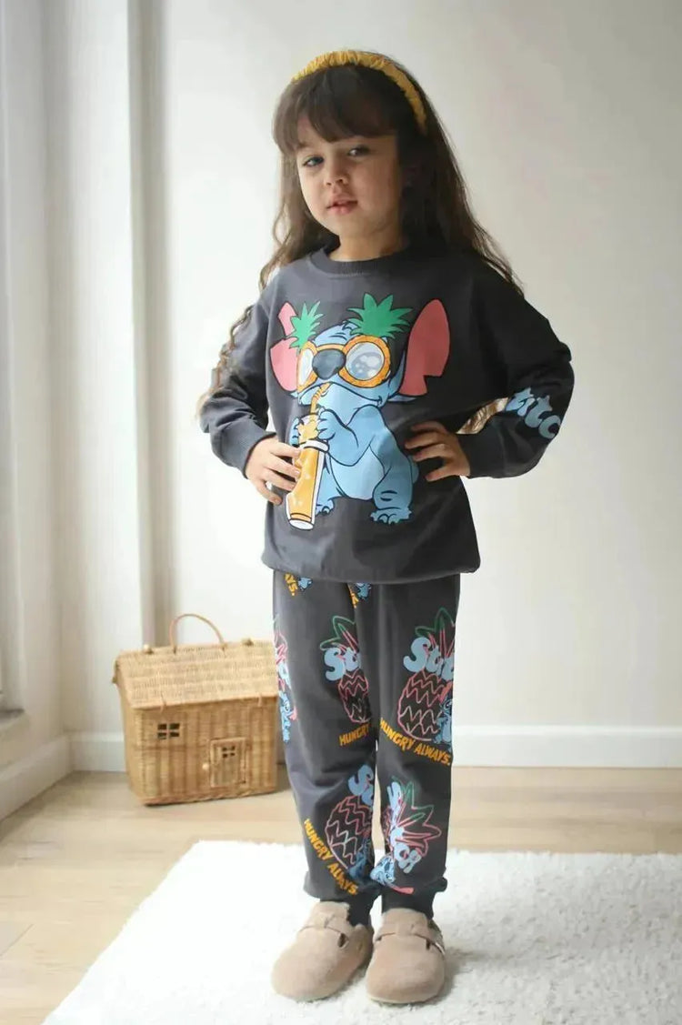 طقم Stitch Tropical – إطلالة مميزة للبنات – ملابس بنات من بامبي
