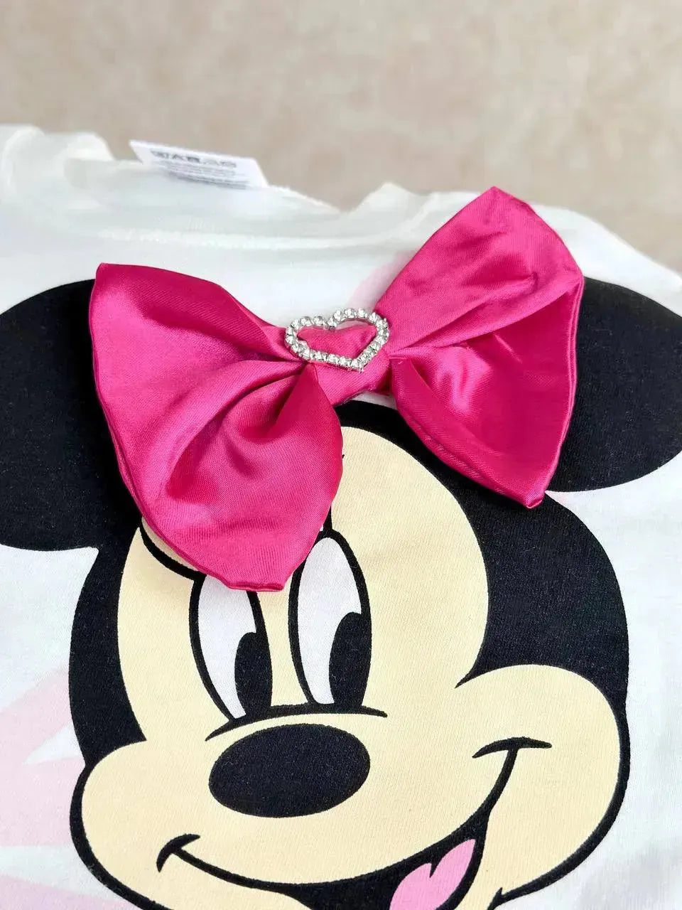 طقم Minnie الأبيض: فيونكة مرصعة 3D – صورة 5