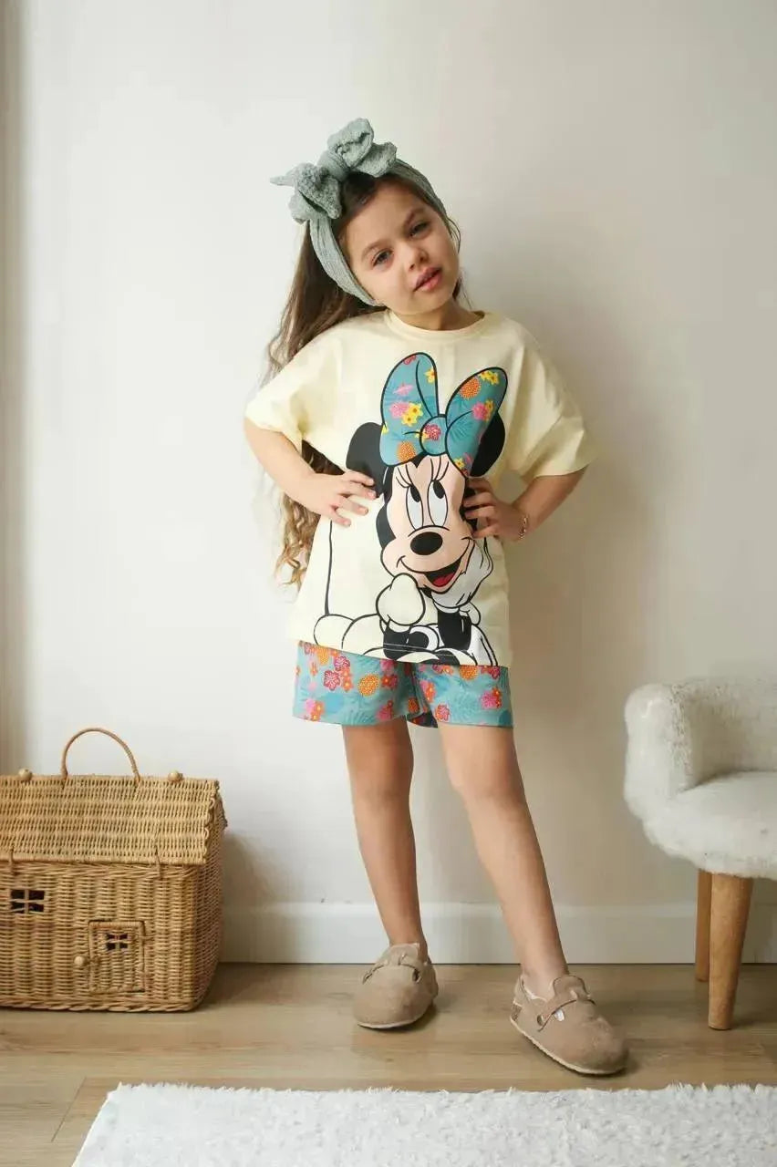 طقم Minnie Mouse – أناقة بناتية ساحرة – زاوية إضافية