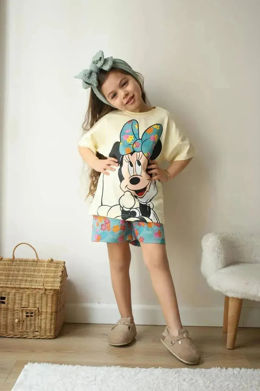 طقم Minnie Mouse – أناقة بناتية ساحرة – تفاصيل المنتج