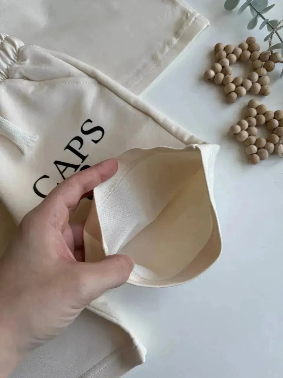 طقم ميكي وبلوتو الأنيق بقصة CAPS العصرية – صورة 4