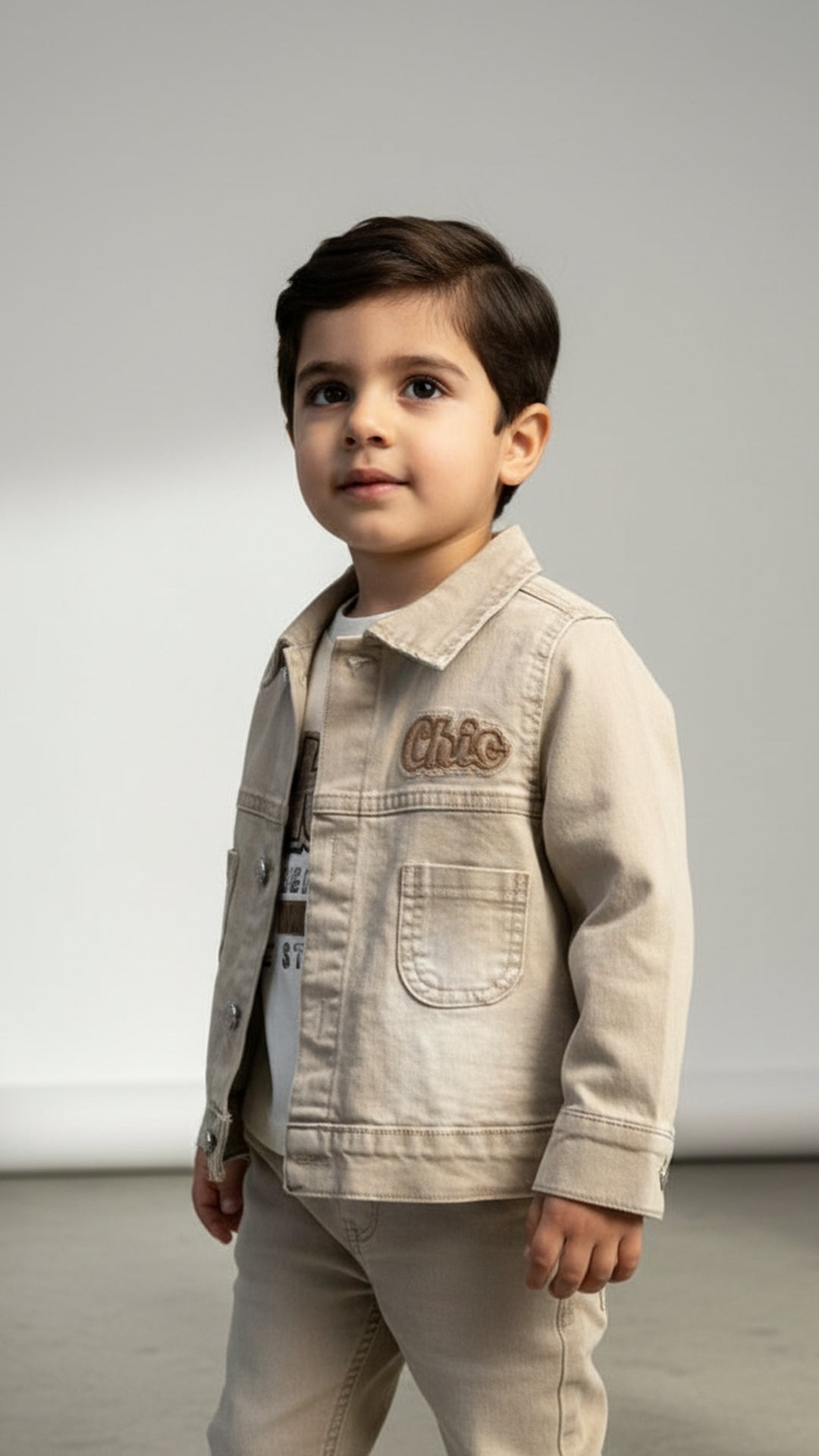 طقم جينز أمير الفخم – إطلالة ملكية