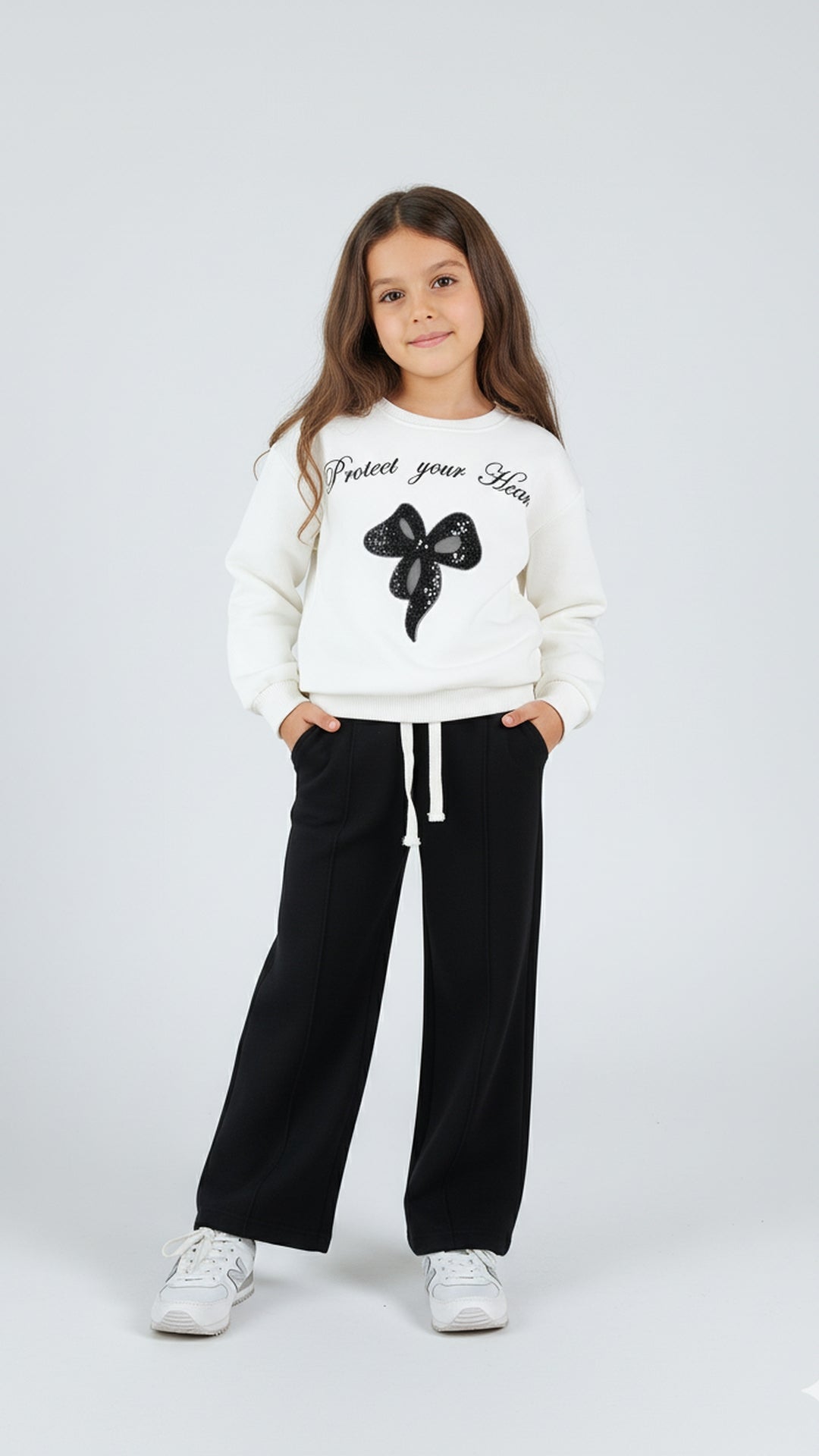 SKY طقم – للبنات بستايل أنيق ومشرق